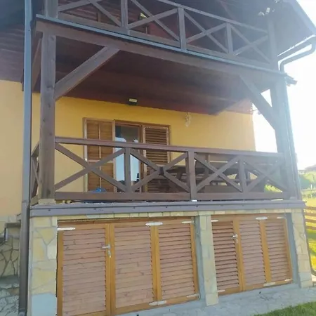 Διαμέρισμα Planinski San *